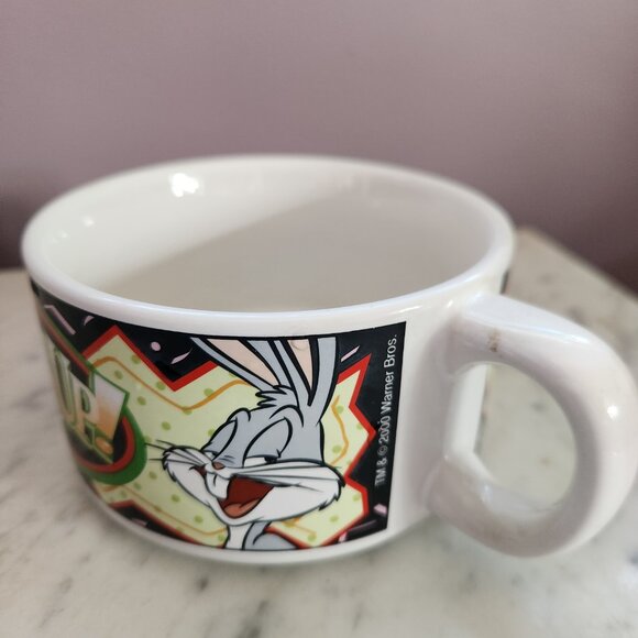 ✨3 for $15 sale ✨Vintage 2000 Looney Tunes “Spice It Up!” Soup Bowl– Bugs Bunny - Picture 3 of 5